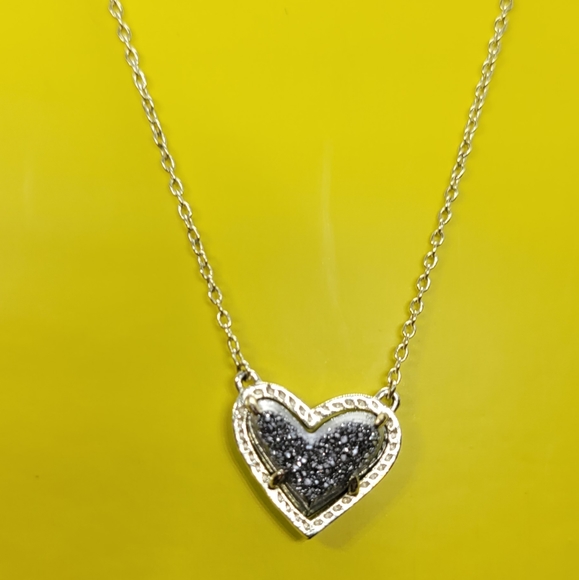GOLD Platinum Drusy Ari Heart Necklace & Earrings - Picture 12 of 12